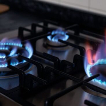Kuhanje na plinskim štednjacima povećava izlaganje dušikovom dioksidu iznad preporučenih granica
